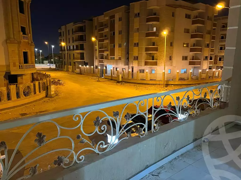 https://aqarmap.com.eg/en/listing/4721878-for-rent-cairo-new-cairo-compounds-the-square