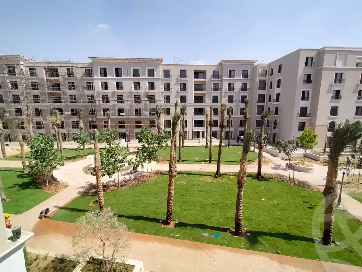 https://aqarmap.com.eg/en/listing/4231665-for-sale-cairo-el-sheikh-zayed-city-compounds-kmbwnd-fyldj-wyst-dr-llttwyr