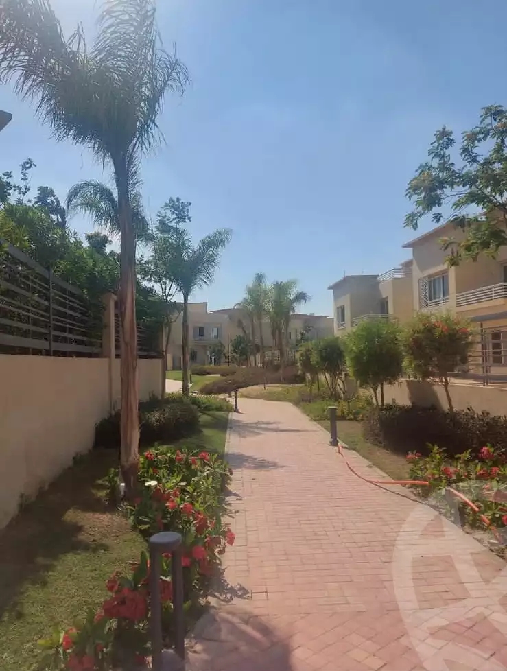 https://aqarmap.com.eg/en/listing/4232115-for-sale-cairo-el-sheikh-zayed-city-compounds-jedar
