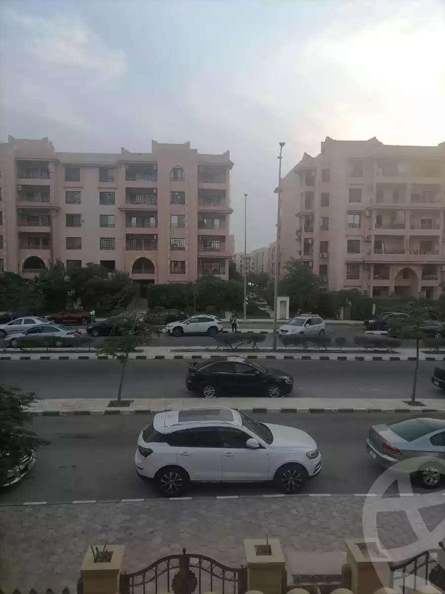 https://aqarmap.com.eg/ar/listing/4238676-for-sale-cairo-new-cairo-madinaty-lmntq-lkhms-fylt