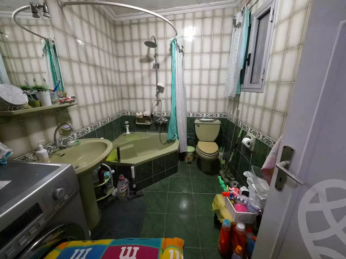 https://aqarmap.com.eg/en/listing/4239418-for-sale-alexandria-el-asafra-el-asafra-bahri-atlas-st