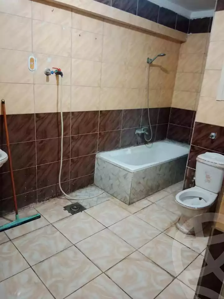 https://aqarmap.com.eg/ar/listing/4240231-for-sale-alexandria-cleopatra-dr-mohammed-bedeir-st