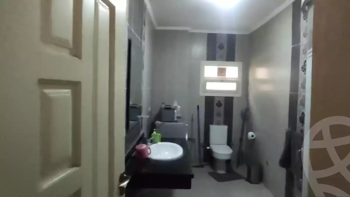 https://aqarmap.com.eg/ar/listing/4242158-for-rent-cairo-el-sheikh-zayed-city-el-hay-elasher