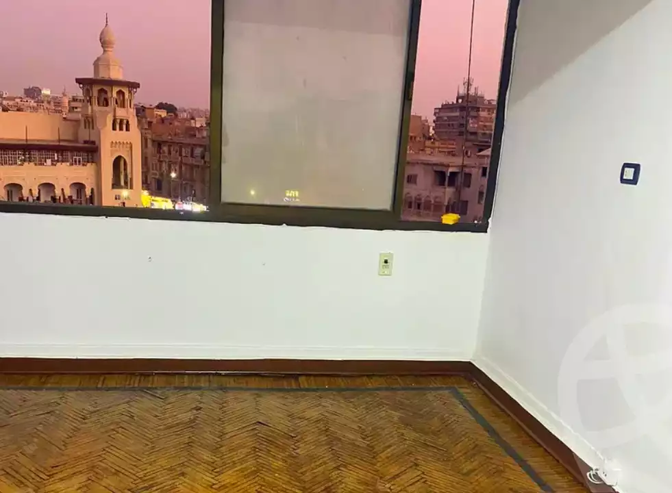 https://aqarmap.com.eg/en/listing/4250923-for-sale-cairo-heliopolis-roxy-square