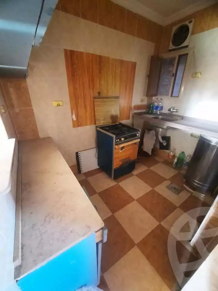 https://aqarmap.com.eg/ar/listing/4251244-for-sale-alexandria-el-hanouvel-al-asdakaa-st