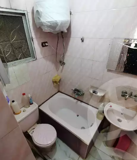 https://aqarmap.com.eg/ar/listing/4253421-for-sale-alexandria-bakoos-al-moukli-st