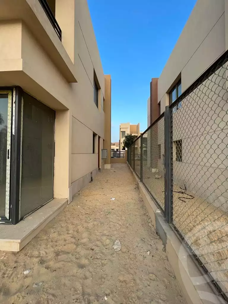 https://aqarmap.com.eg/en/listing/4259038-for-sale-cairo-el-sheikh-zayed-city-compounds-in-sheikh-zayed-alma