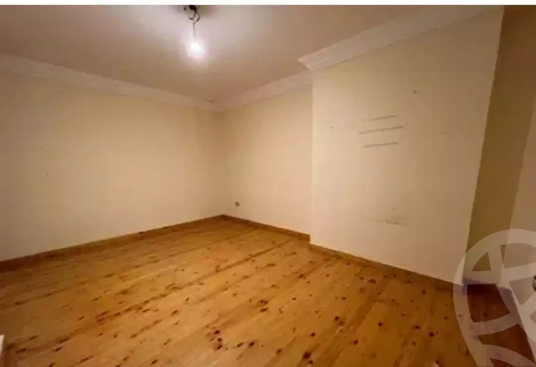 https://aqarmap.com.eg/en/listing/4260155-for-sale-alexandria-bolekly-wnjdt
