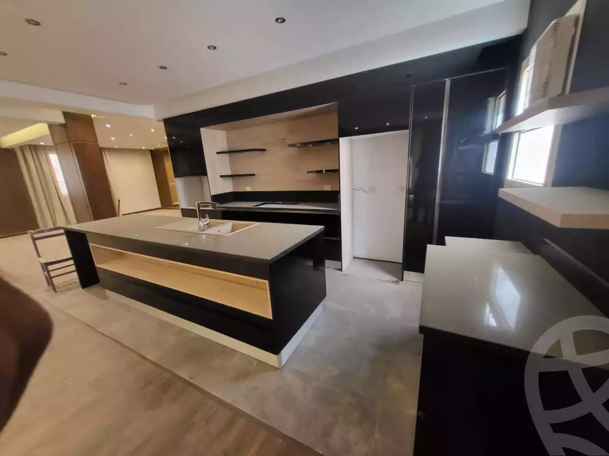 https://aqarmap.com.eg/en/listing/4260395-for-sale-cairo-el-shorouk-lhy-lwl-shrq-neighborhood-1