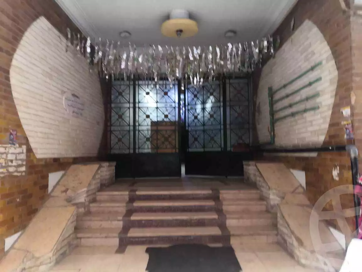 https://aqarmap.com.eg/ar/listing/4262634-for-sale-cairo-madinat-el-salam-gamal-abd-el-nasser