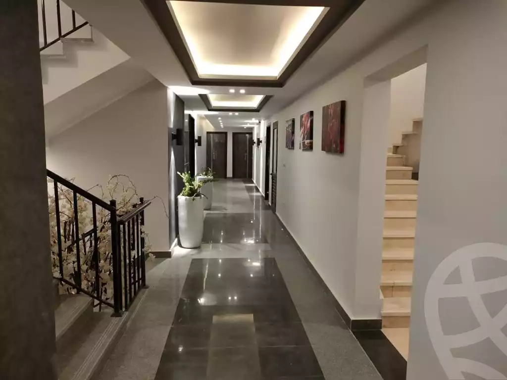 https://aqarmap.com.eg/en/listing/4263197-for-sale-cairo-6th-of-october-compound-sun-capital