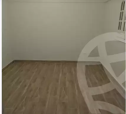 https://aqarmap.com.eg/ar/listing/4264989-for-rent-alexandria-moharram-bey-kanal-al-mahmoudeya-al-bahri-st