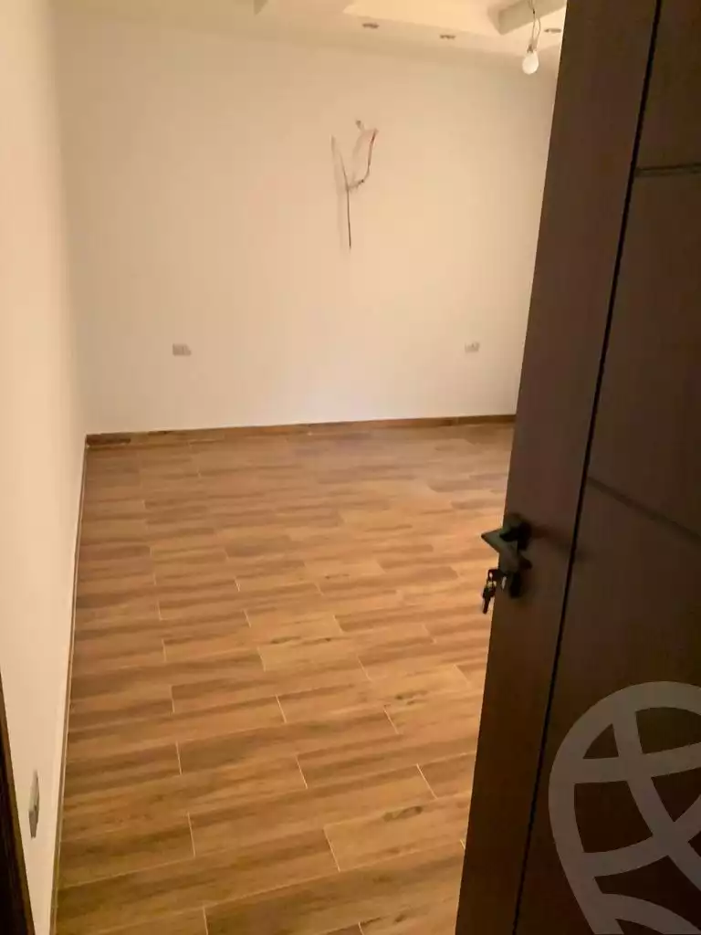 https://aqarmap.com.eg/ar/listing/4265462-for-sale-fifth_zone-neighbourhood-2