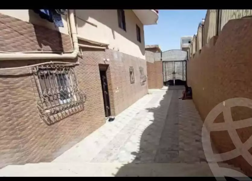 https://aqarmap.com.eg/en/listing/4270870-for-sale-cairo-15th-of-may-mjwr-34