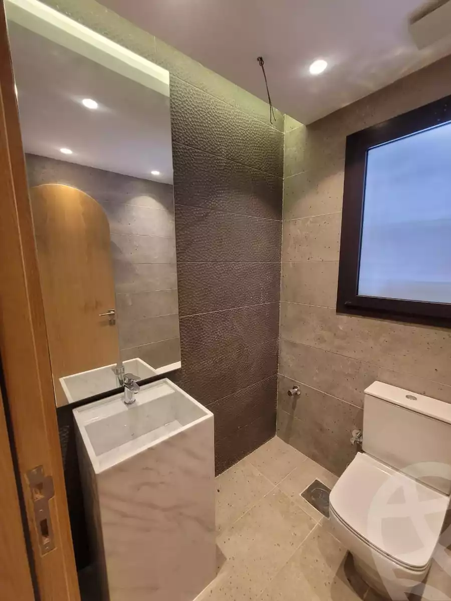 https://aqarmap.com.eg/ar/listing/4271438-for-sale-cairo-el-sheikh-zayed-city-compounds-in-sheikh-zayed-beverly-hills