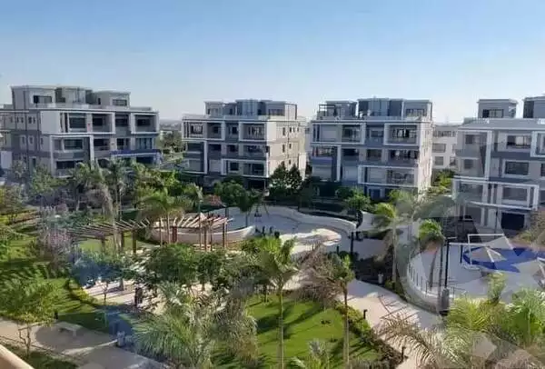 https://aqarmap.com.eg/ar/listing/4274042-for-sale-cairo-el-sheikh-zayed-city-compounds-in-sheikh-zayed-beverly-hills