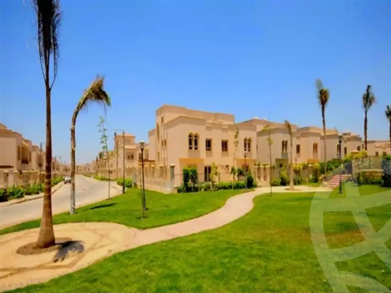 https://aqarmap.com.eg/en/listing/4274461-for-sale-cairo-el-sheikh-zayed-city-compounds-greens