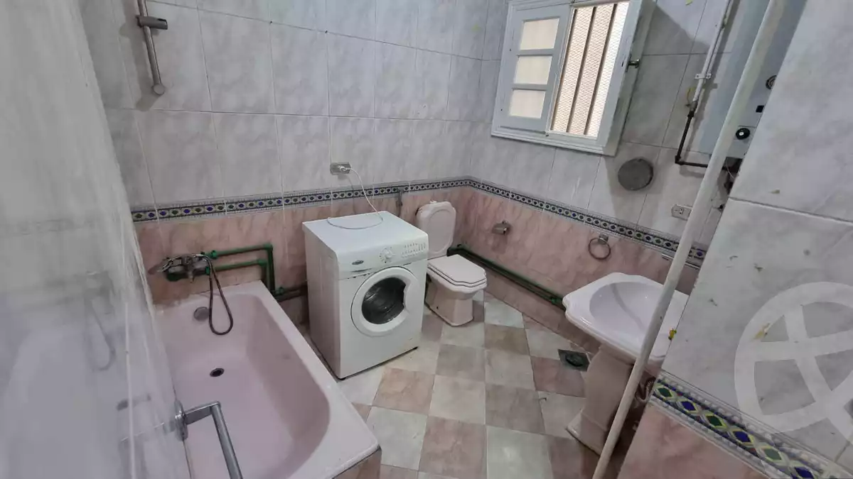 https://aqarmap.com.eg/en/listing/4274919-for-rent-cairo-hdyq-lhrm--mntq-b