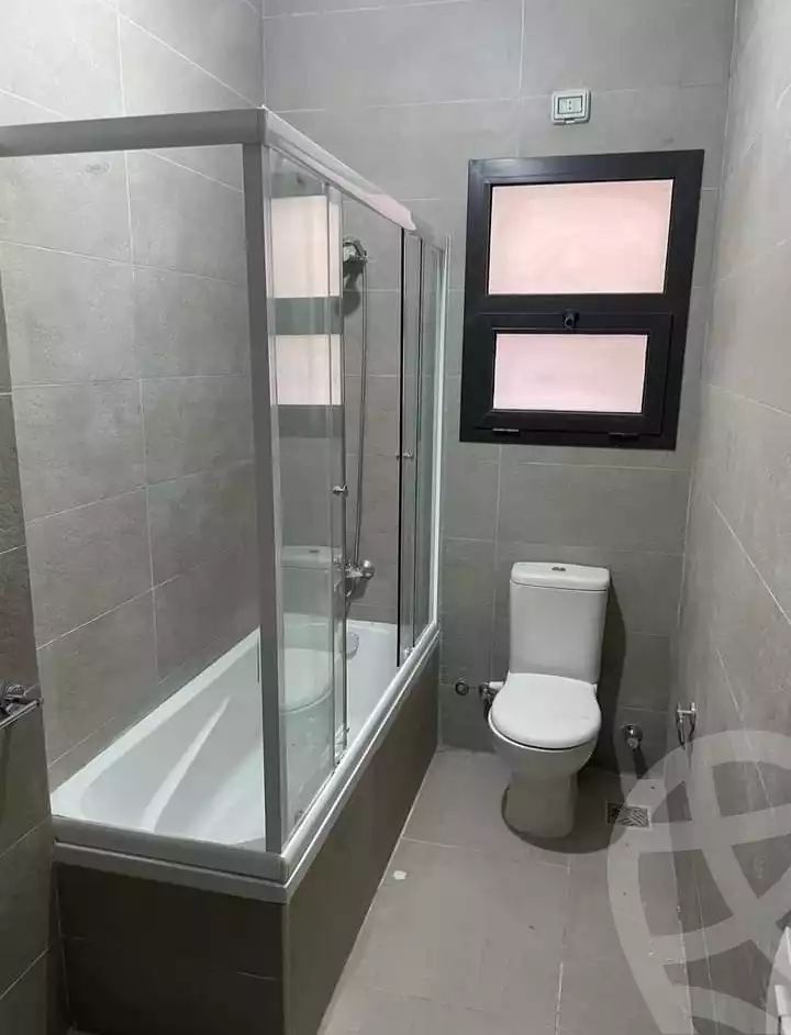 https://aqarmap.com.eg/en/listing/4277682-for-sale-cairo-new-cairo-compounds-fifth-square