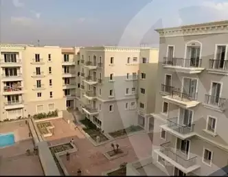 https://aqarmap.com.eg/en/listing/4280456-for-sale-cairo-el-sheikh-zayed-city-compounds-kmbwnd-fyldj-wyst-dr-llttwyr