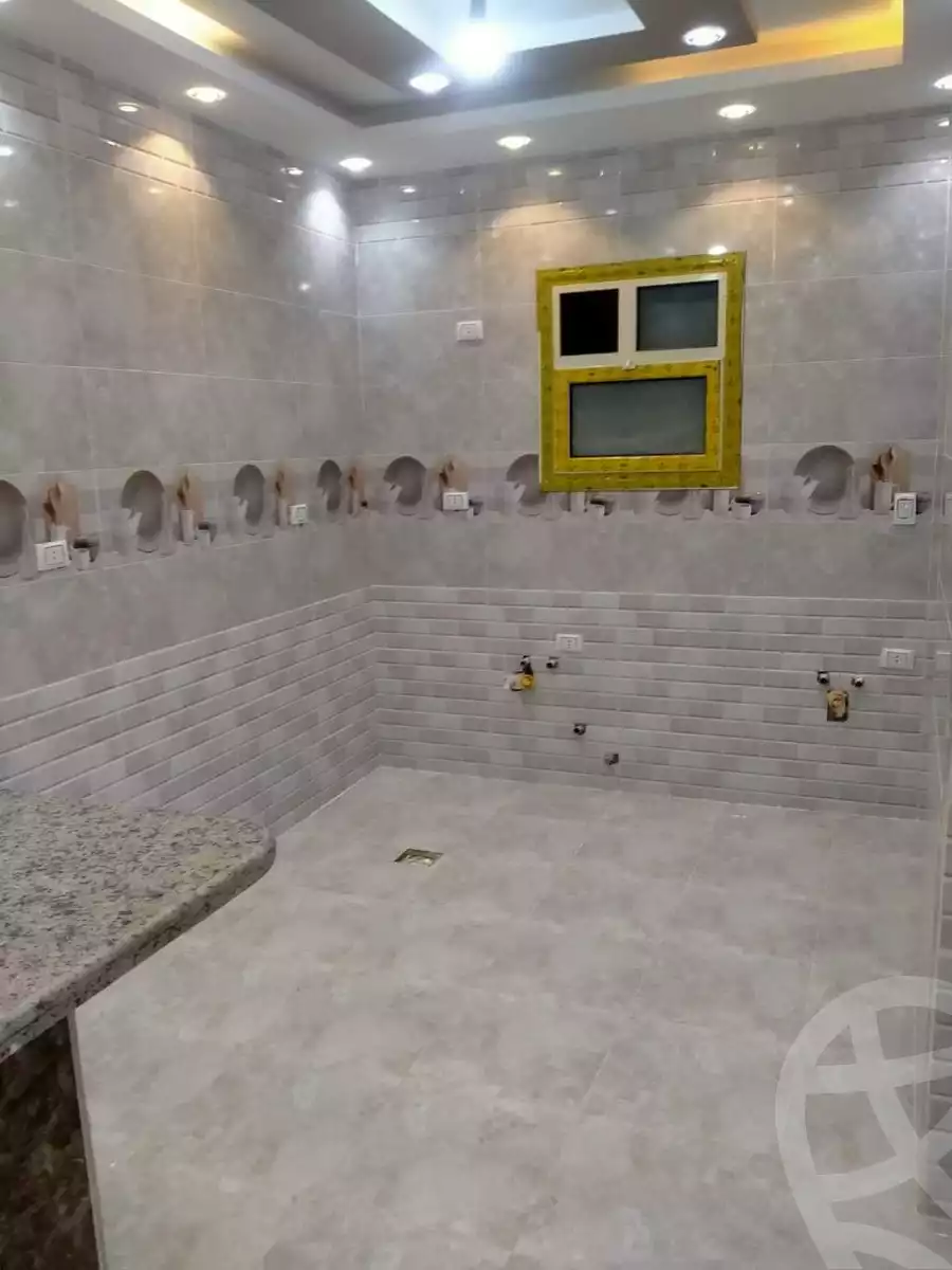 https://aqarmap.com.eg/en/listing/4284029-for-sale-cairo-cairo-hdyq-lhrm-lmntqh-l