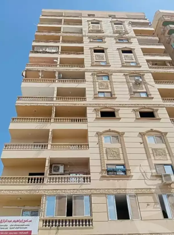 https://aqarmap.com.eg/en/listing/4285311-for-sale-cairo-ismailia-desert-road-golden-park