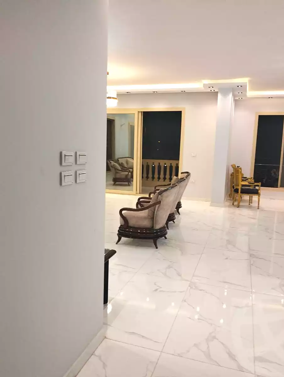 https://aqarmap.com.eg/en/listing/4285765-for-rent-cairo-el-sheikh-zayed-city-el-hay-el-thaleth-ashaer-area-5