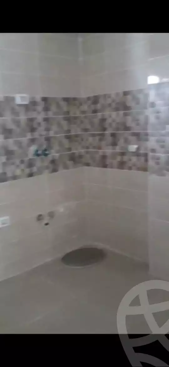https://aqarmap.com.eg/en/listing/4286444-for-sale-cairo-new-cairo-compounds-jyd