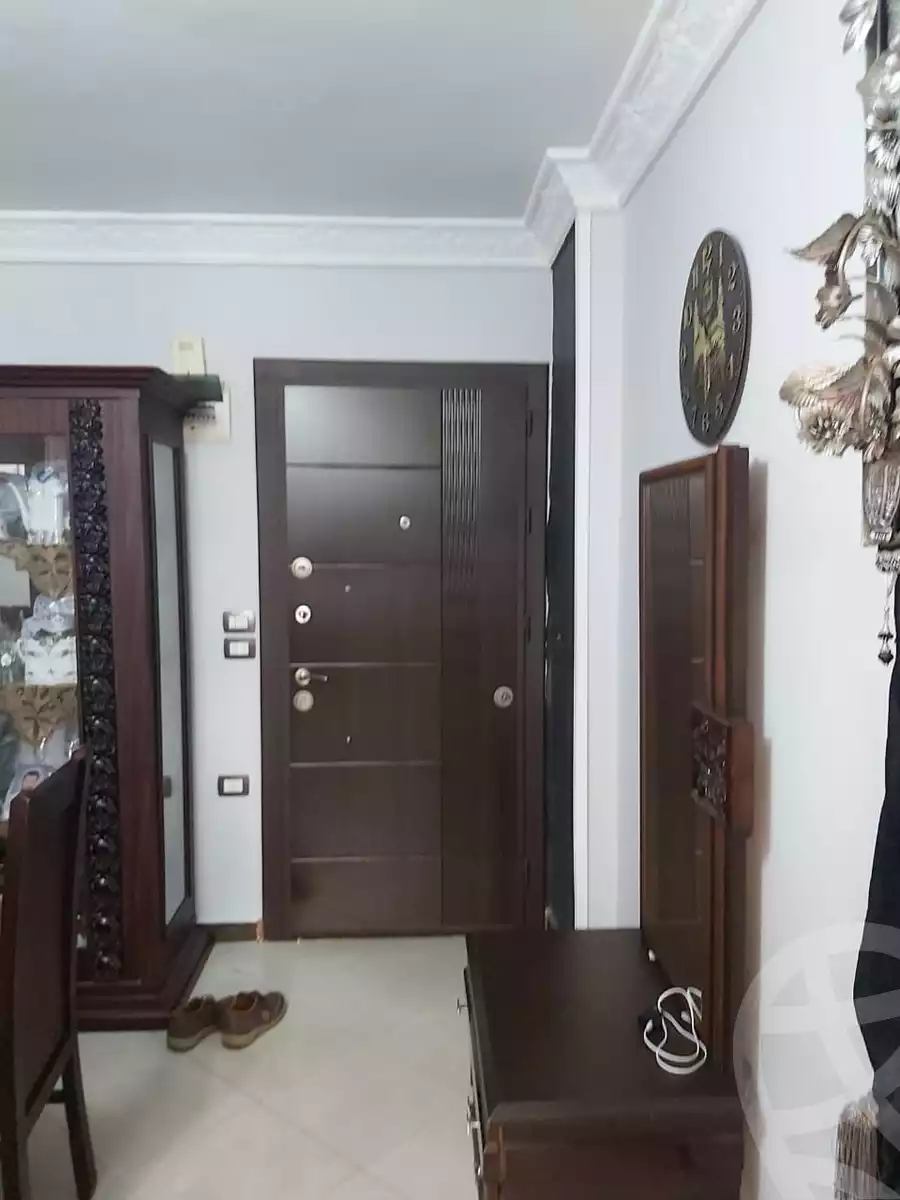 https://aqarmap.com.eg/en/listing/4286879-for-sale-alexandria-el-hanouvel-kasr-al-quiri-st-1