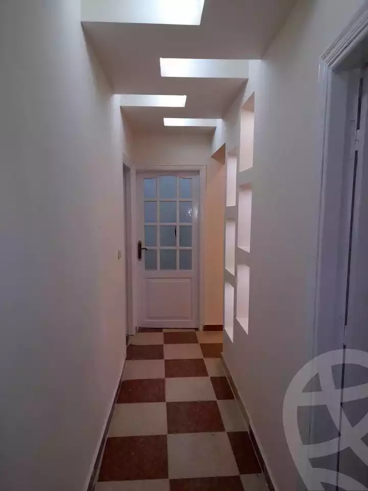 https://aqarmap.com.eg/en/listing/4289199-for-sale-alexandria-el-mandara-shr-mlk-hfny