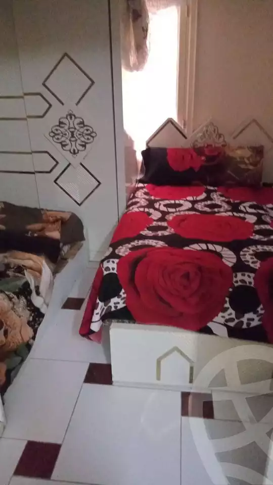https://aqarmap.com.eg/ar/listing/4289240-for-rent-alexandria-miami-khld-bn-lwlyd