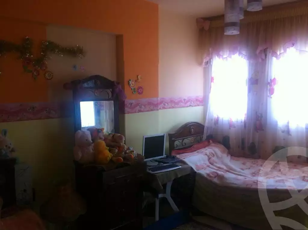 https://aqarmap.com.eg/en/listing/4290986-for-sale-alexandria-el-hanouvel-kasr-al-quiri-st-1