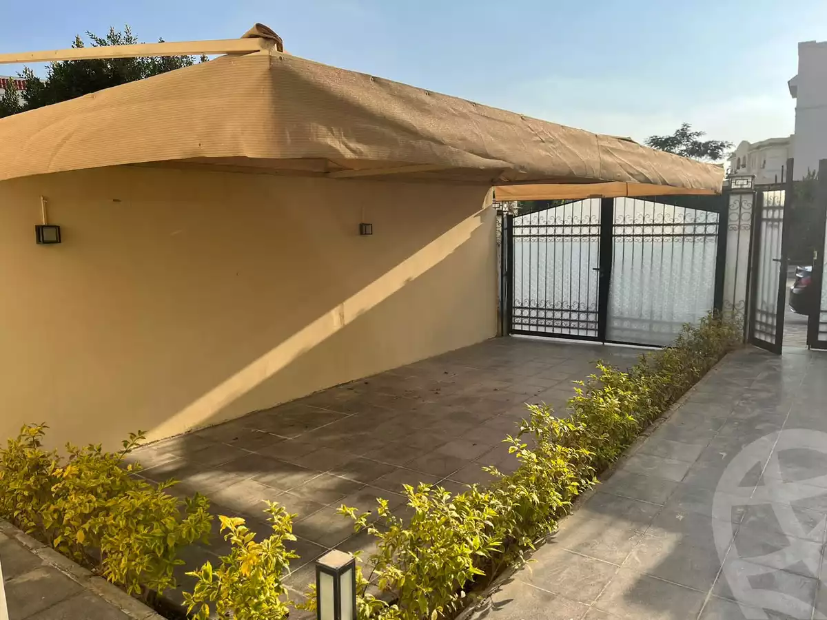 https://aqarmap.com.eg/en/listing/4292666-for-sale-cairo-6th-of-october-compound-flower-resort