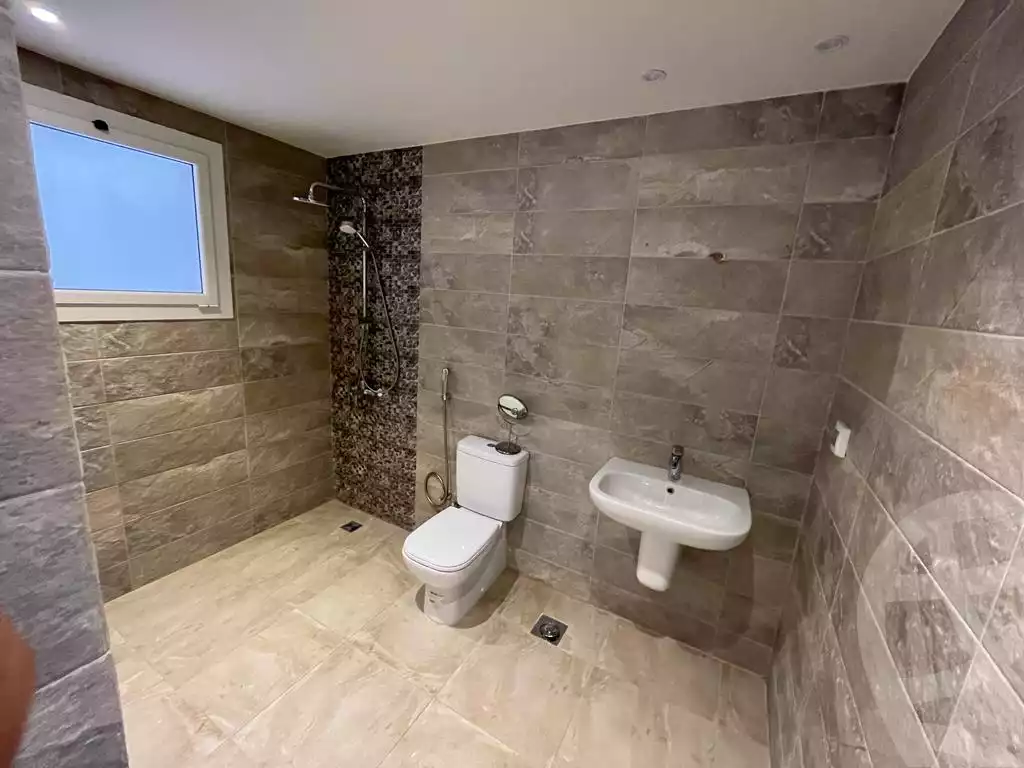 https://aqarmap.com.eg/en/listing/4292767-for-sale-cairo-6th-of-october-compound-pyramid-hills