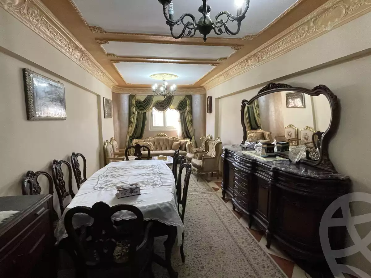 https://aqarmap.com.eg/ar/listing/4294738-for-sale-alexandria-moharram-bey-shr-jll-ldswqy