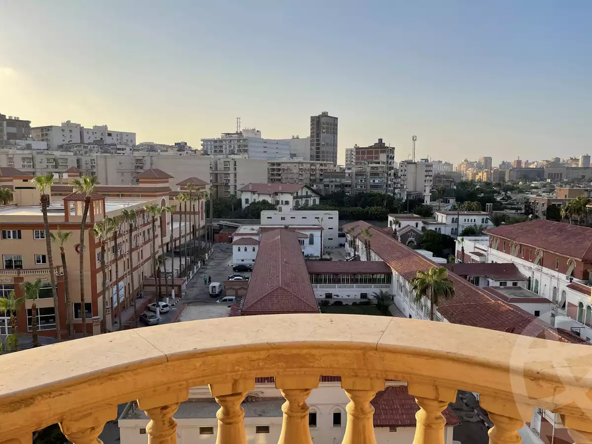 https://aqarmap.com.eg/ar/listing/4294738-for-sale-alexandria-moharram-bey-shr-jll-ldswqy