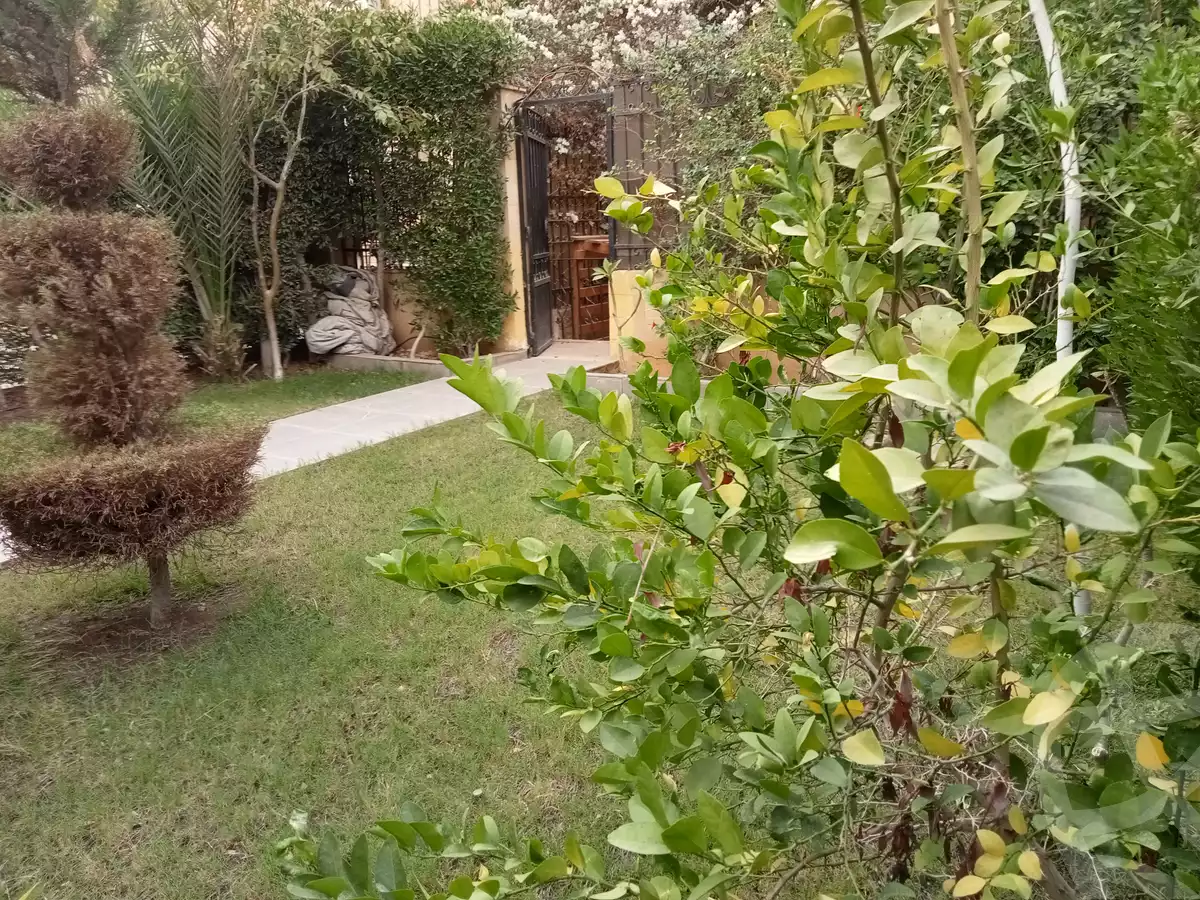 https://aqarmap.com.eg/ar/listing/4295640-for-sale-cairo-el-shorouk-lhy-lsb-neighbourhood-2-st-no-28