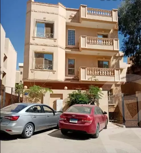 https://aqarmap.com.eg/ar/listing/4298526-for-rent-cairo-6th-of-october-el-tawsaat-el-shamalya-touristic-first-area