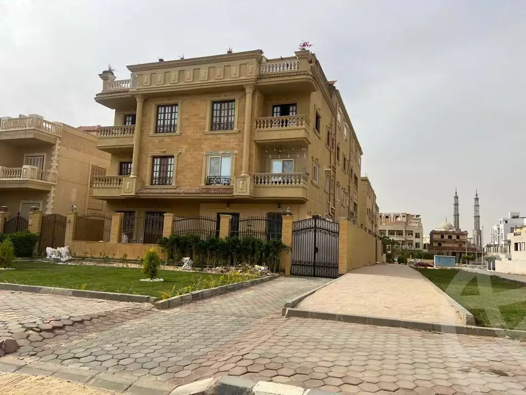 https://aqarmap.com.eg/en/listing/4298814-for-sale-cairo-el-shorouk-lhy-lthlth-shrq-neighbourhood-3