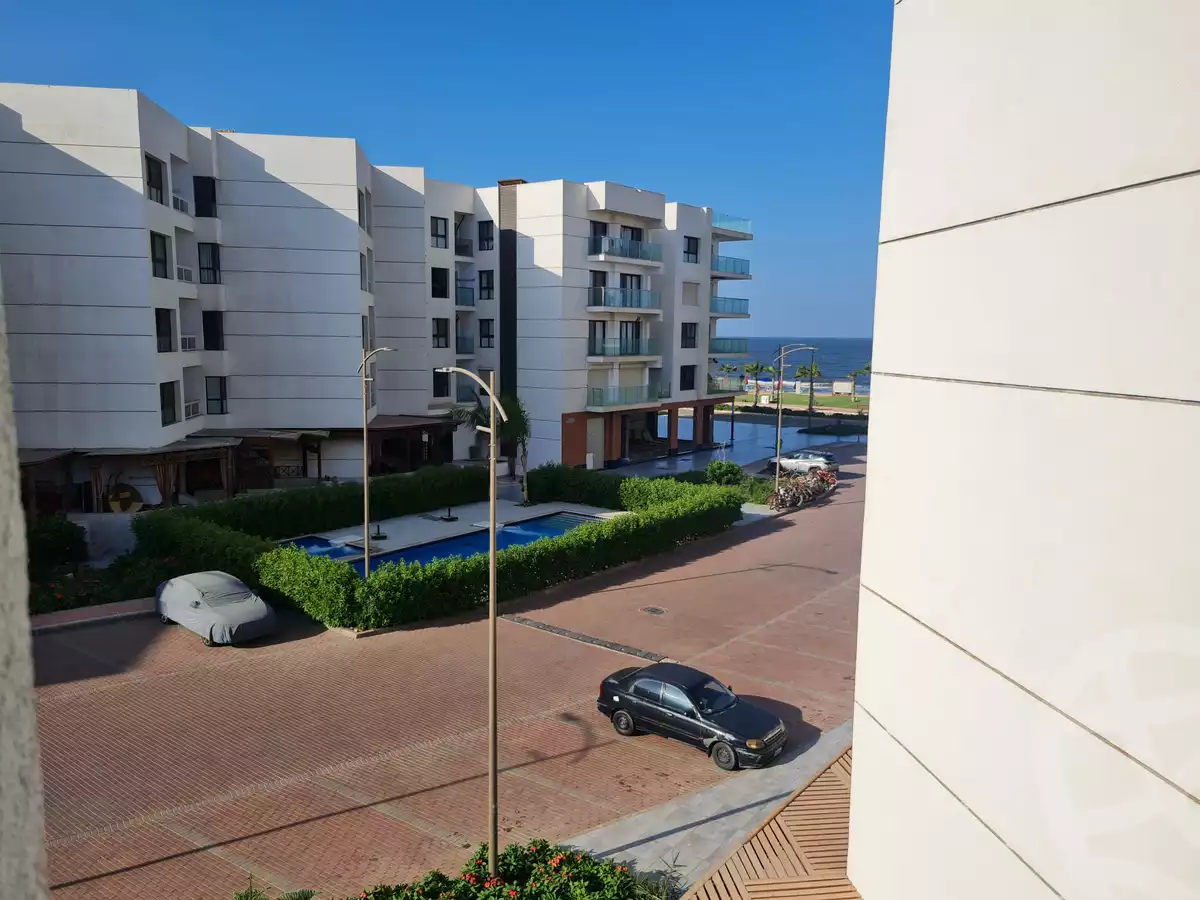 https://aqarmap.com.eg/en/listing/4299165-for-sale-port-said-kmbwnd-fy-bwr-s-yd-porto-said-compound-amer-group