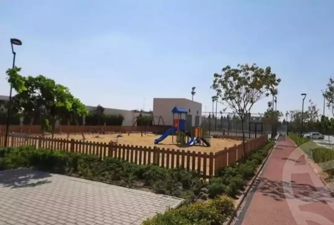 https://aqarmap.com.eg/en/listing/4218830-for-sale-cairo-6th-of-october-compound-aeon