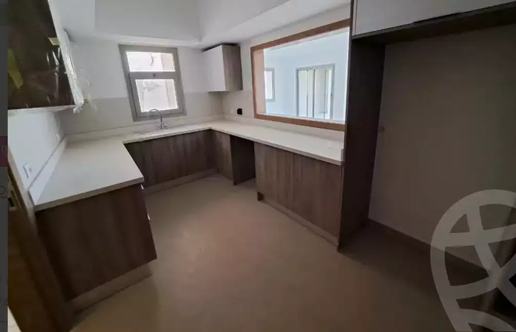 https://aqarmap.com.eg/ar/listing/4304950-for-rent-cairo-mokattam-compounds-uptown-cairo