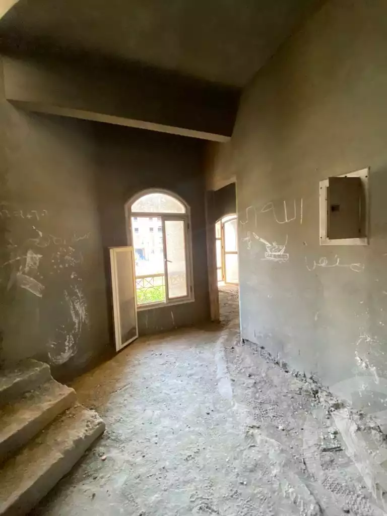 https://aqarmap.com.eg/en/listing/4304976-for-sale-cairo-new-cairo-compounds