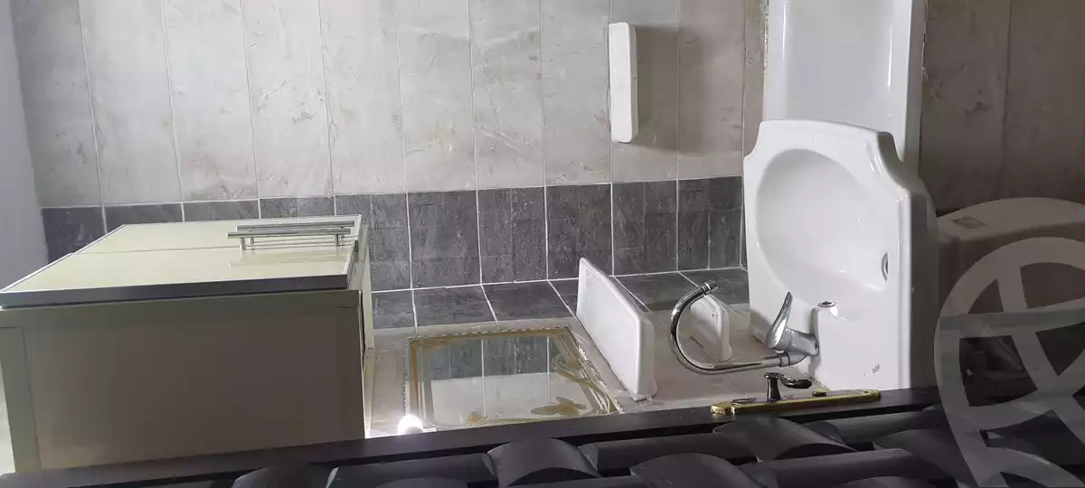 https://aqarmap.com.eg/en/listing/4305233-for-rent-cairo-cairo-hdyq-lhrm-lmntqh