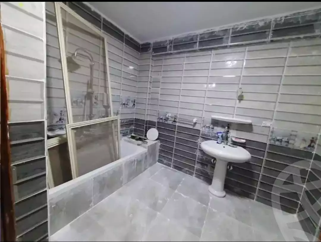 https://aqarmap.com.eg/en/listing/4308668-for-sale-qalyubia-el-khsos-el-khosos-city