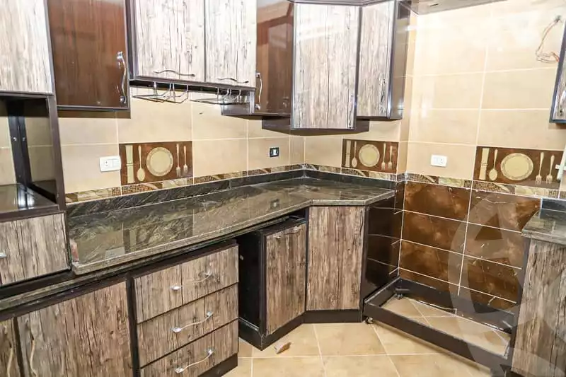 https://aqarmap.com.eg/ar/listing/4315758-for-rent-alexandria-lauran-mohammed-al-eqbal-st