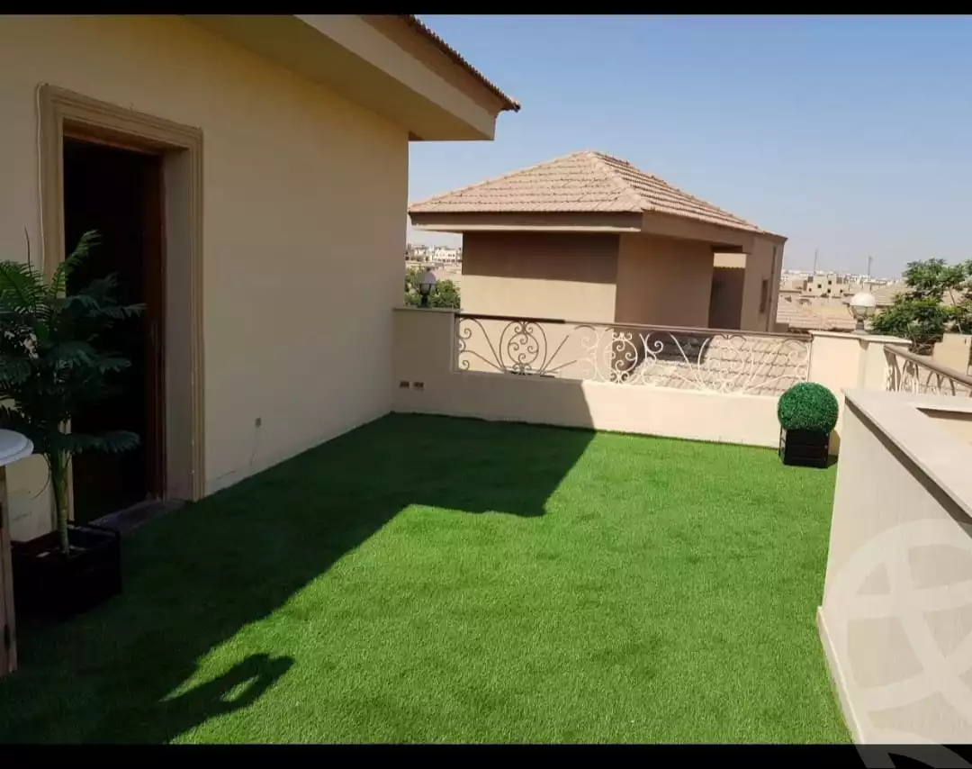 https://aqarmap.com.eg/en/listing/4317060-for-sale-cairo-new-cairo-compounds-moon-valley-2