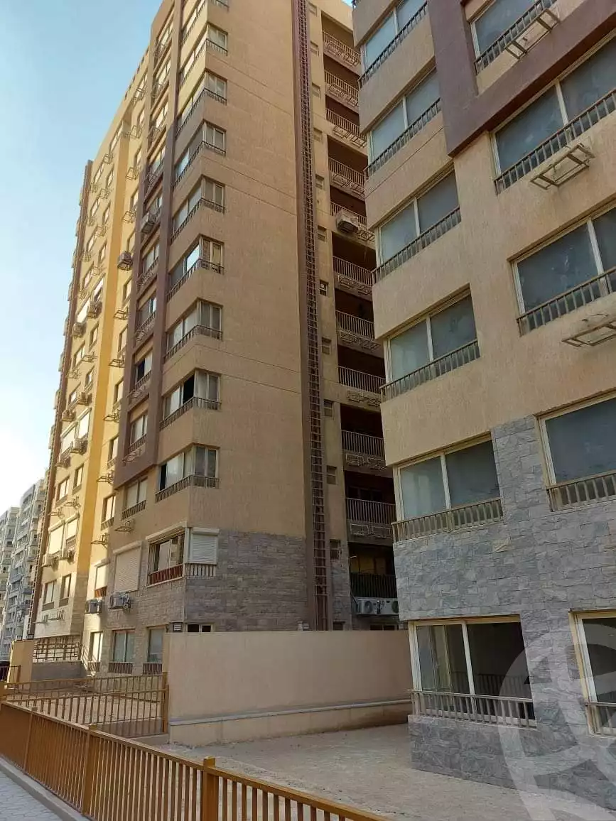 https://aqarmap.com.eg/ar/listing/4319323-for-sale-cairo-el-maadi-compound-tijan