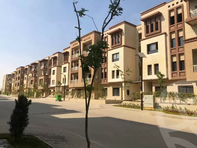 https://aqarmap.com.eg/en/listing/4320241-for-sale-cairo-6th-of-october-compound-green-5