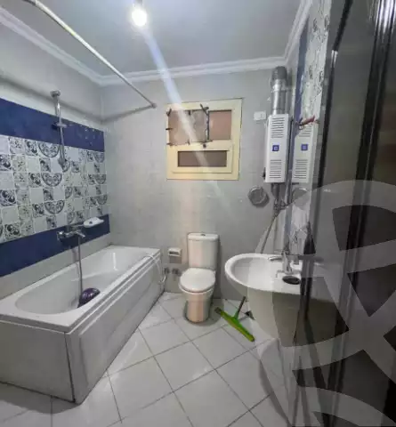 https://aqarmap.com.eg/en/listing/4321826-for-rent-cairo-el-sheikh-zayed-city-el-hay-el-hady-ashaer-area-1-el-marwa-st